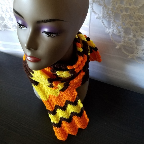 Scarf - Picture 5 of 6